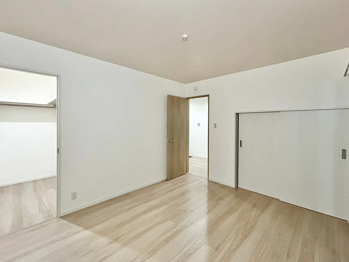 新築戸建 3階建