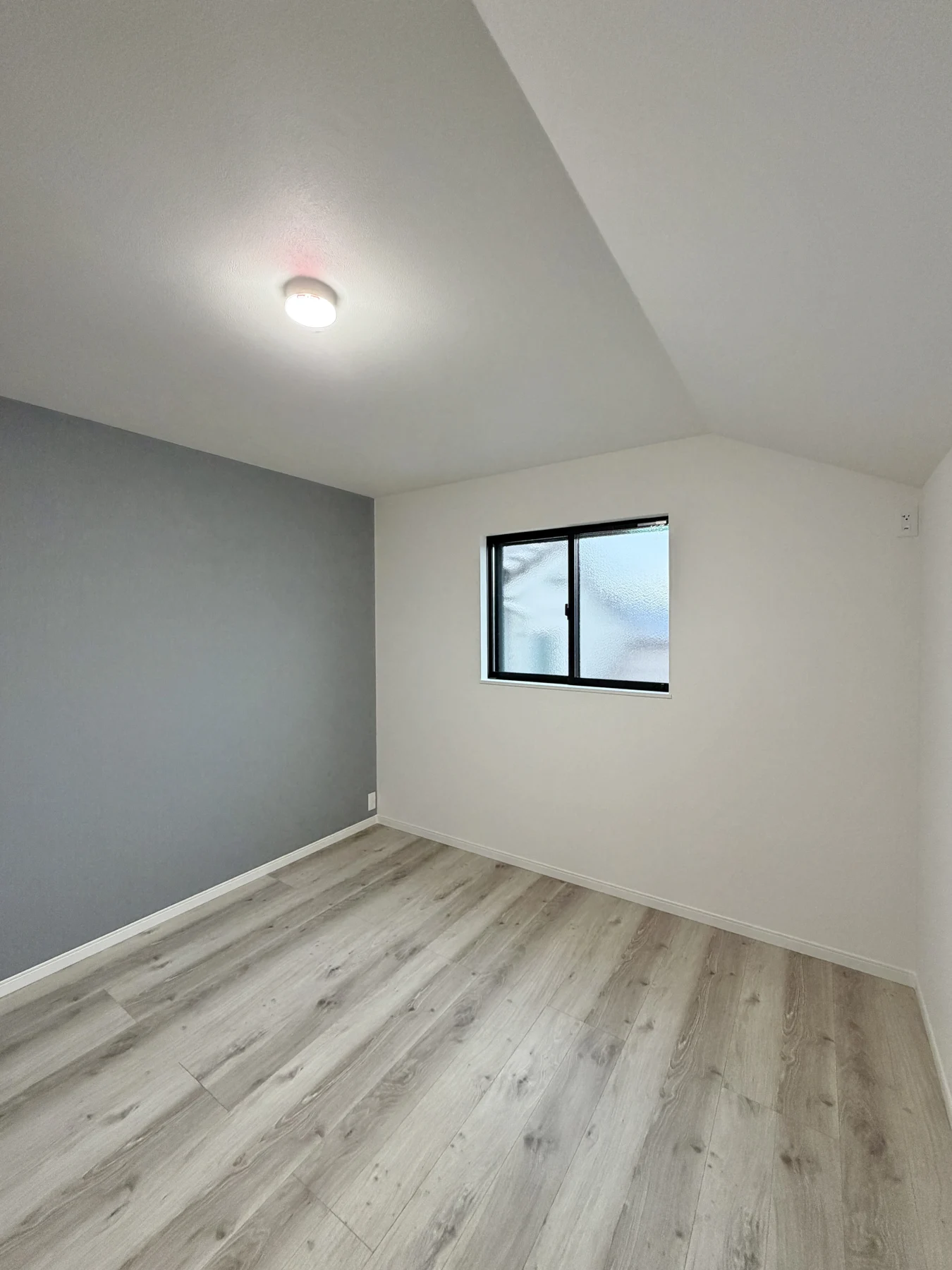 新築戸建 3階建