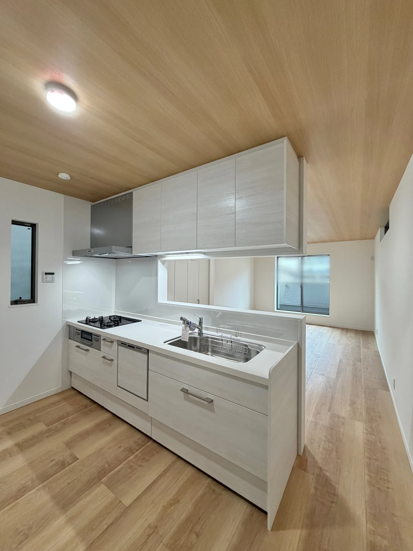 新築戸建 3階建