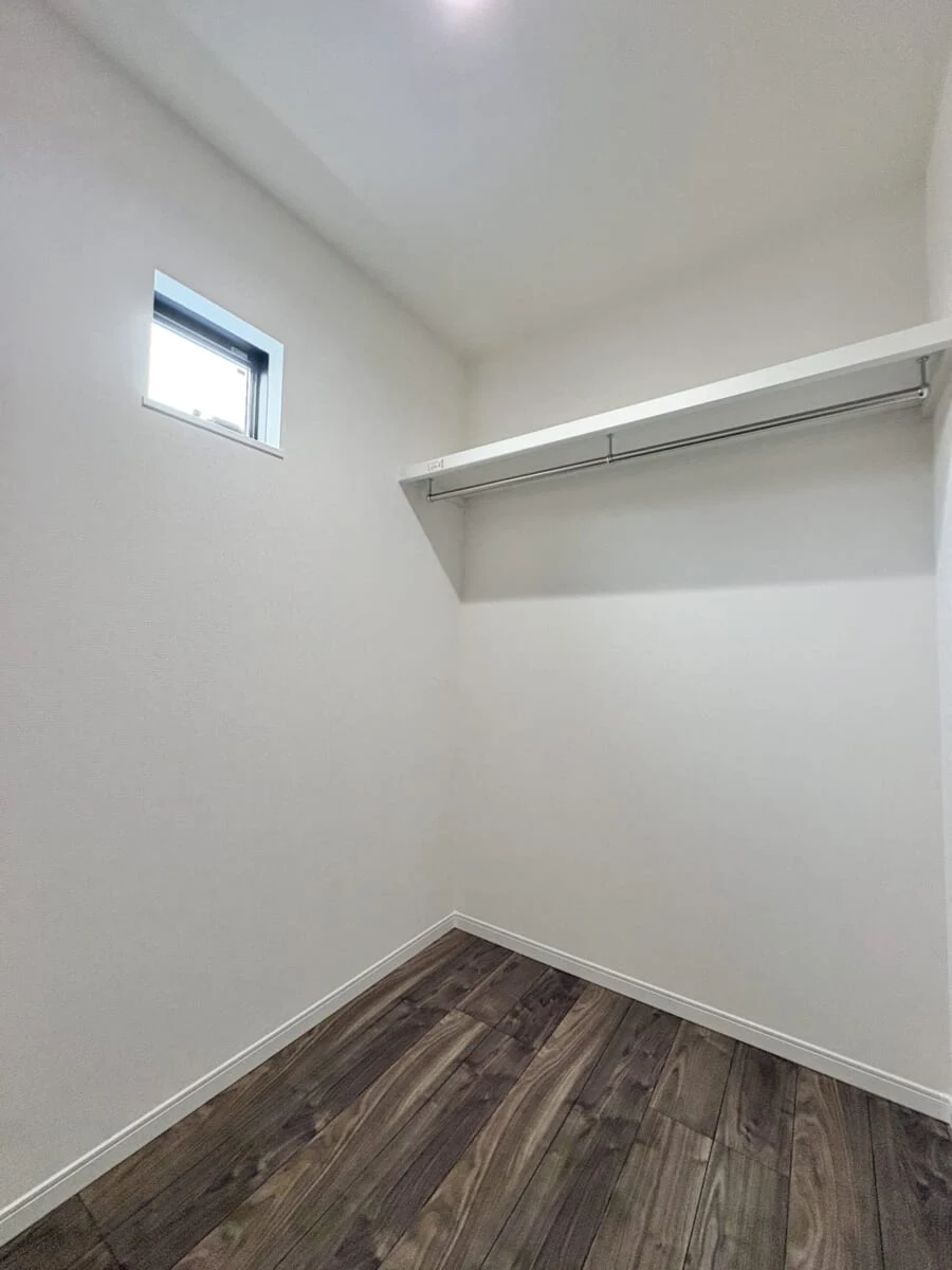 新築戸建 3階建