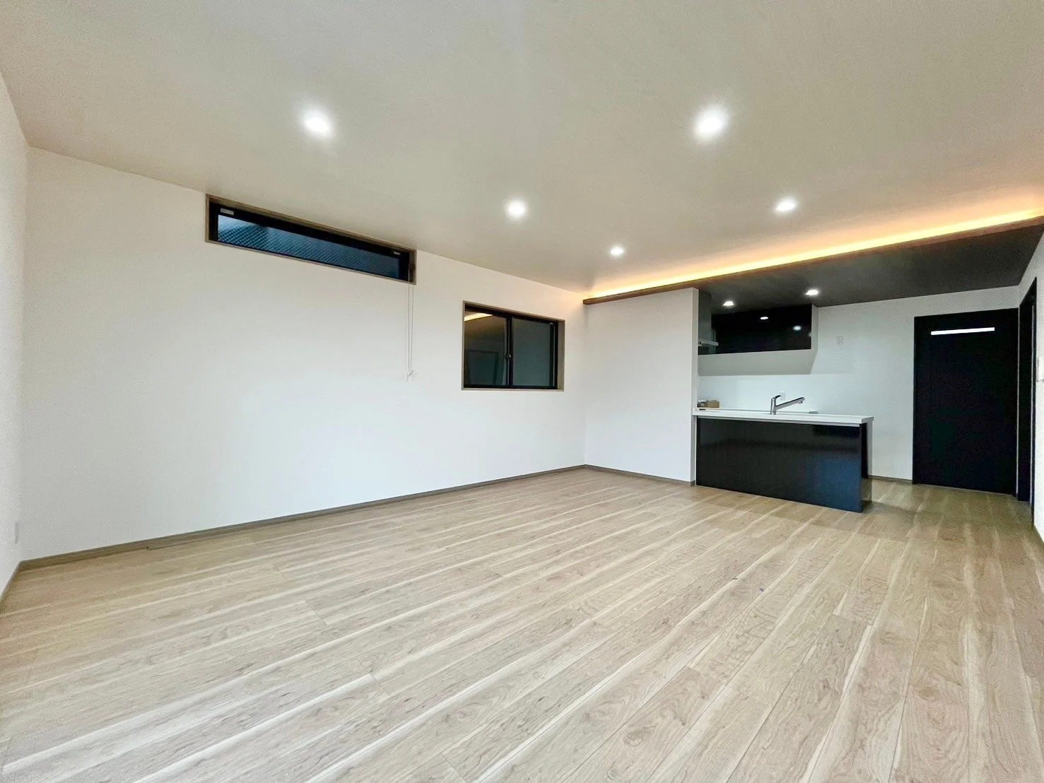 新築戸建 3階建