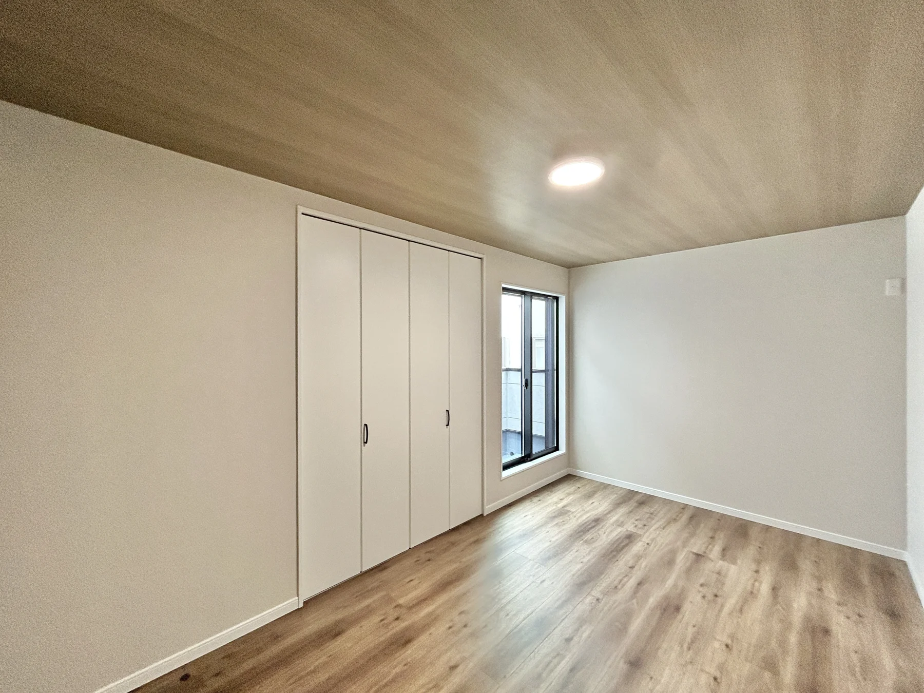 新築戸建 3階建