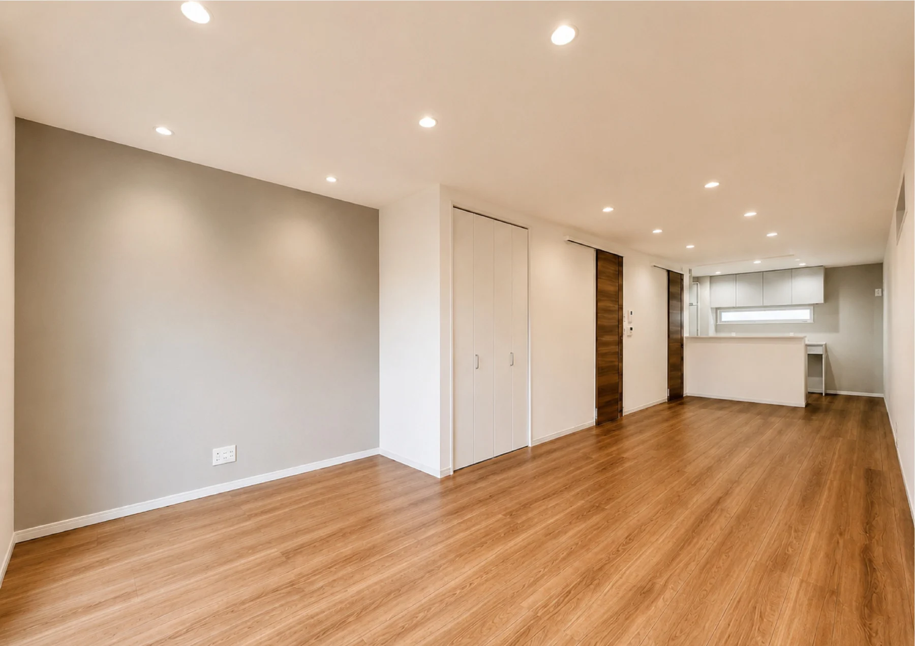 新築戸建 3階建