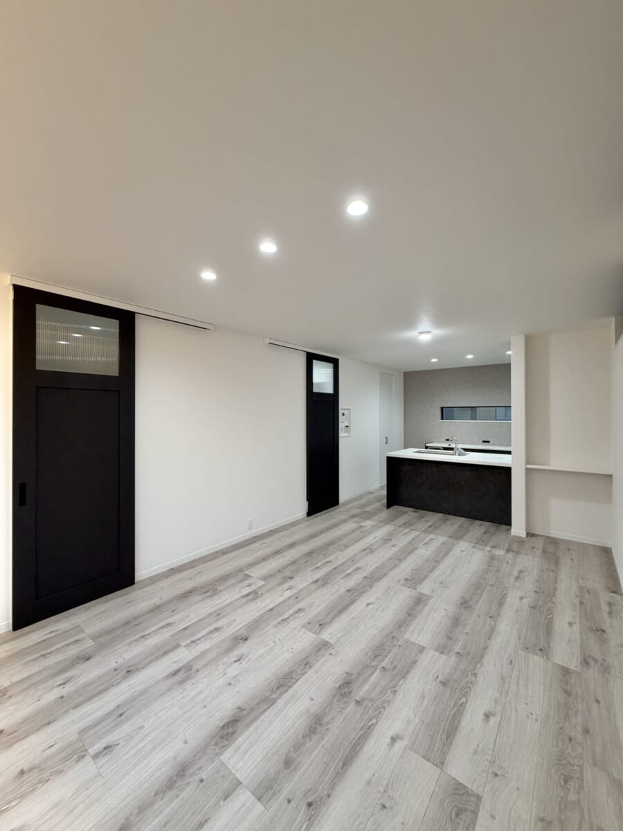 新築戸建 3階建