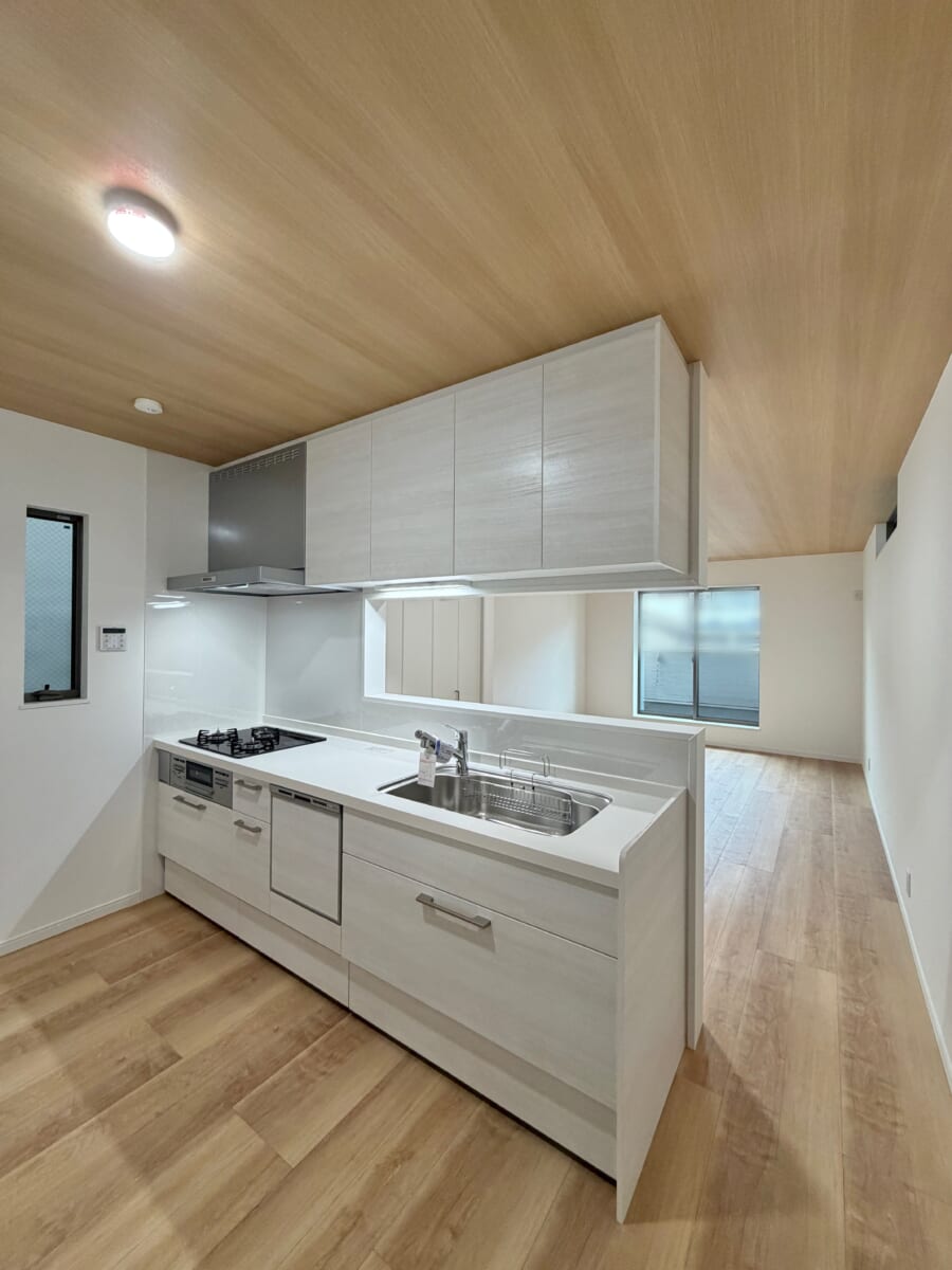 新築戸建 3階建