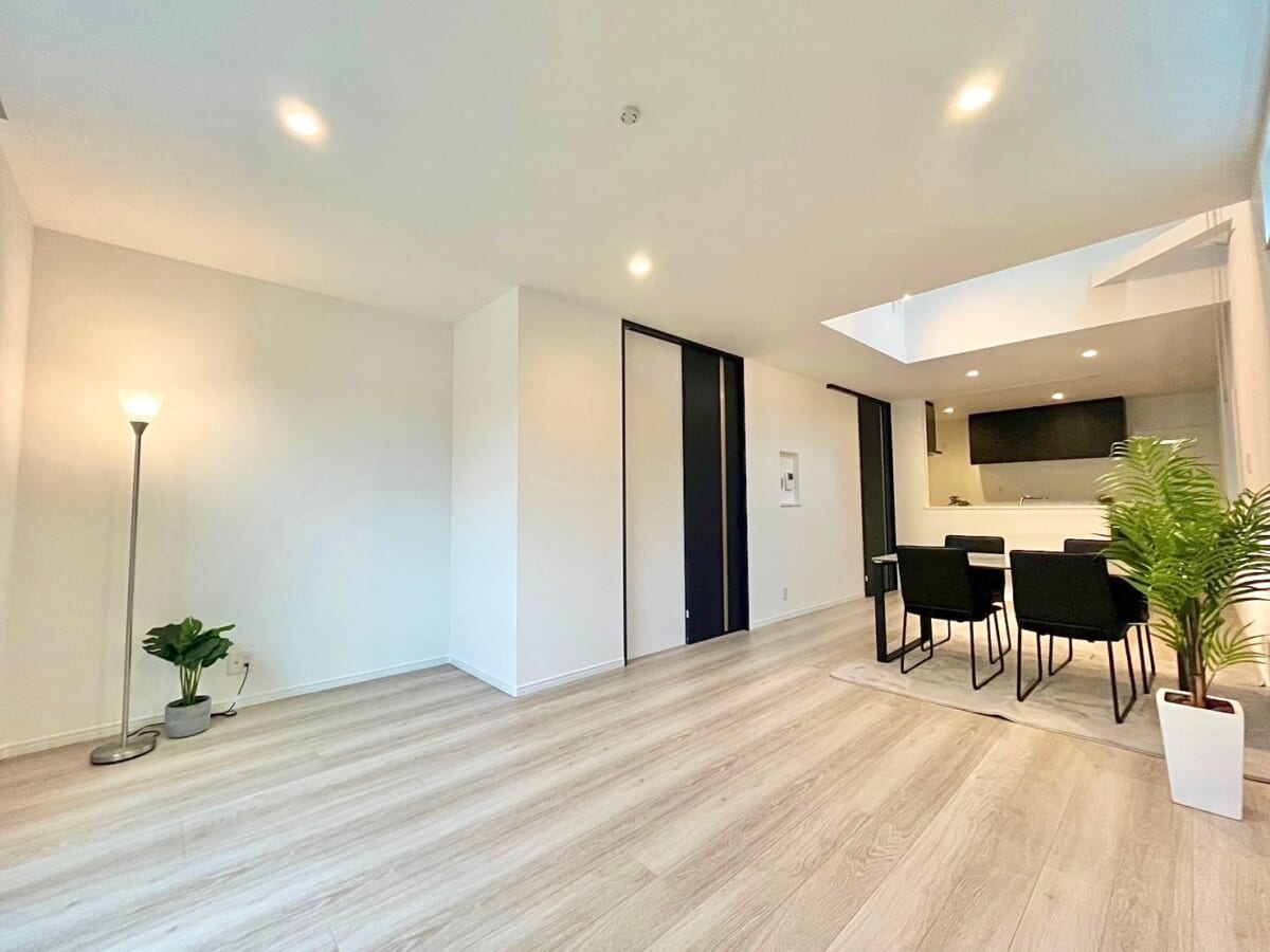 新築戸建 3階建
