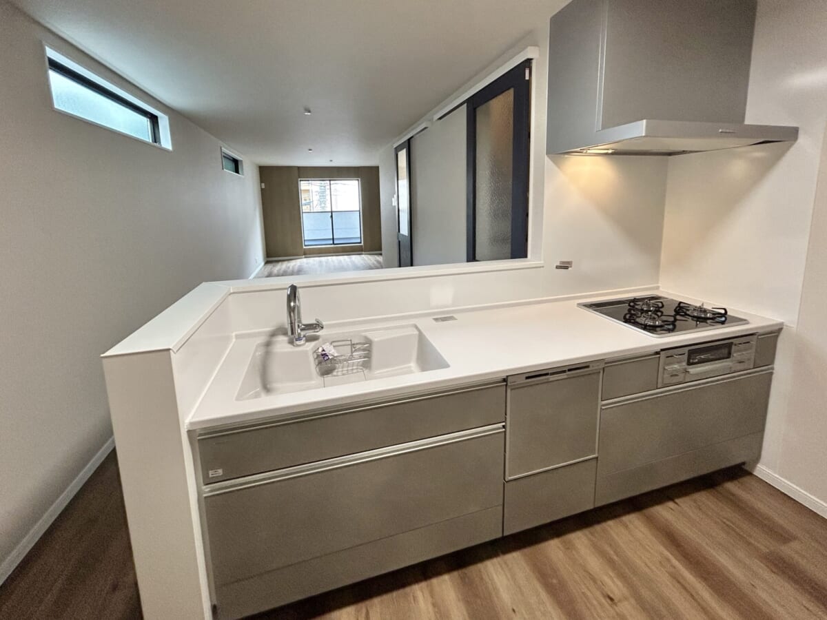 新築戸建 3階建