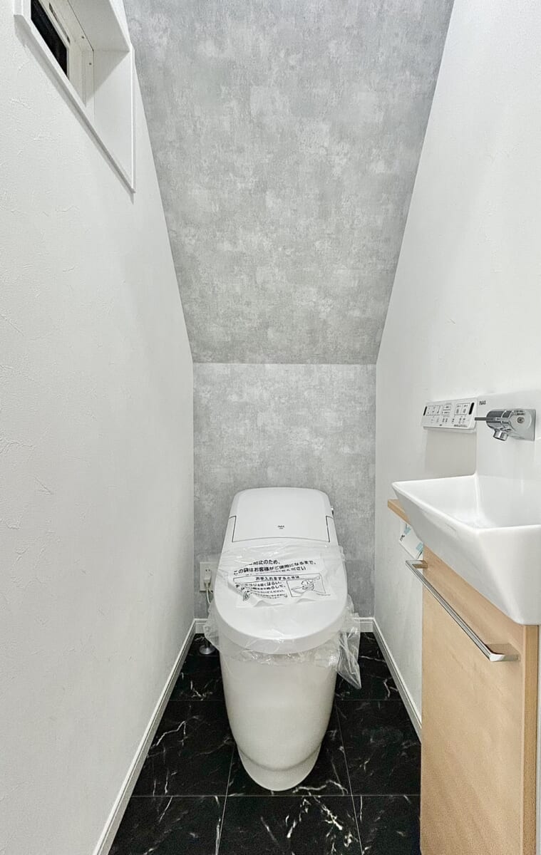 新築戸建 3階建