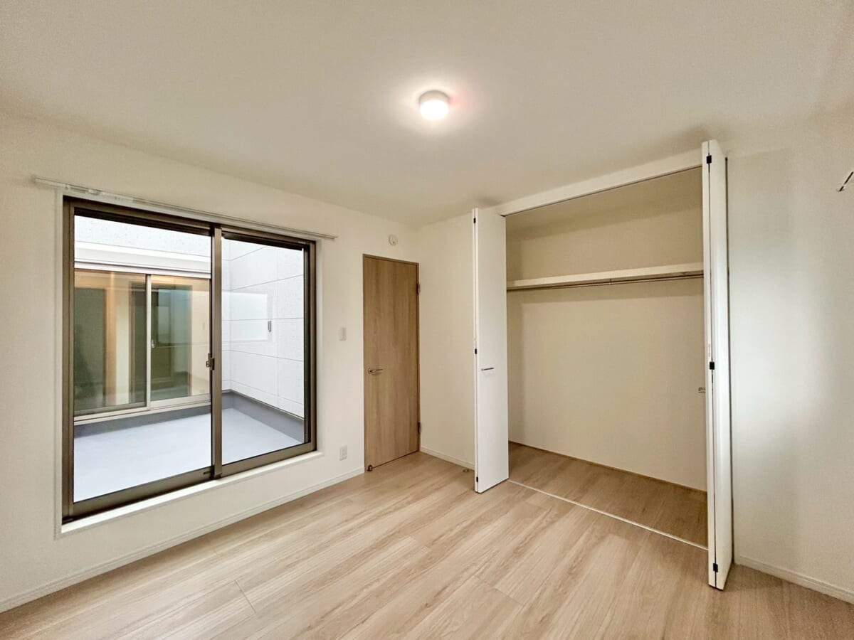 新築戸建 3階建