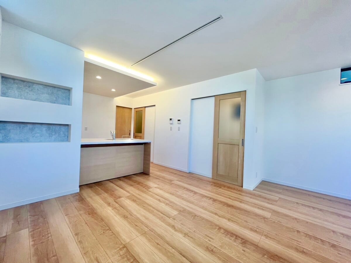 新築戸建 3階建