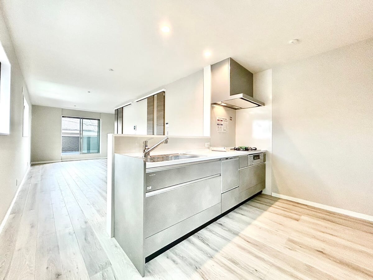 新築戸建 3階建