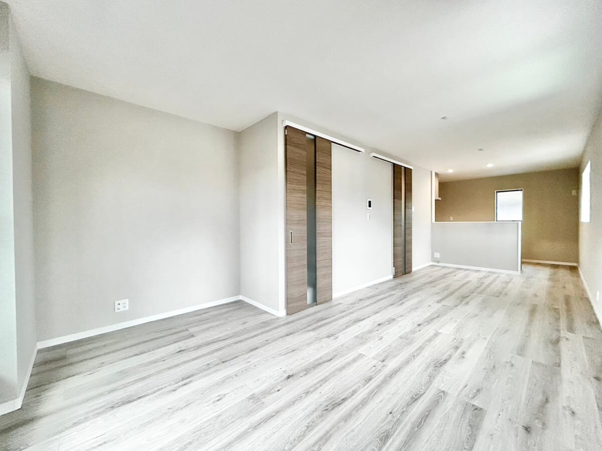 新築戸建 3階建