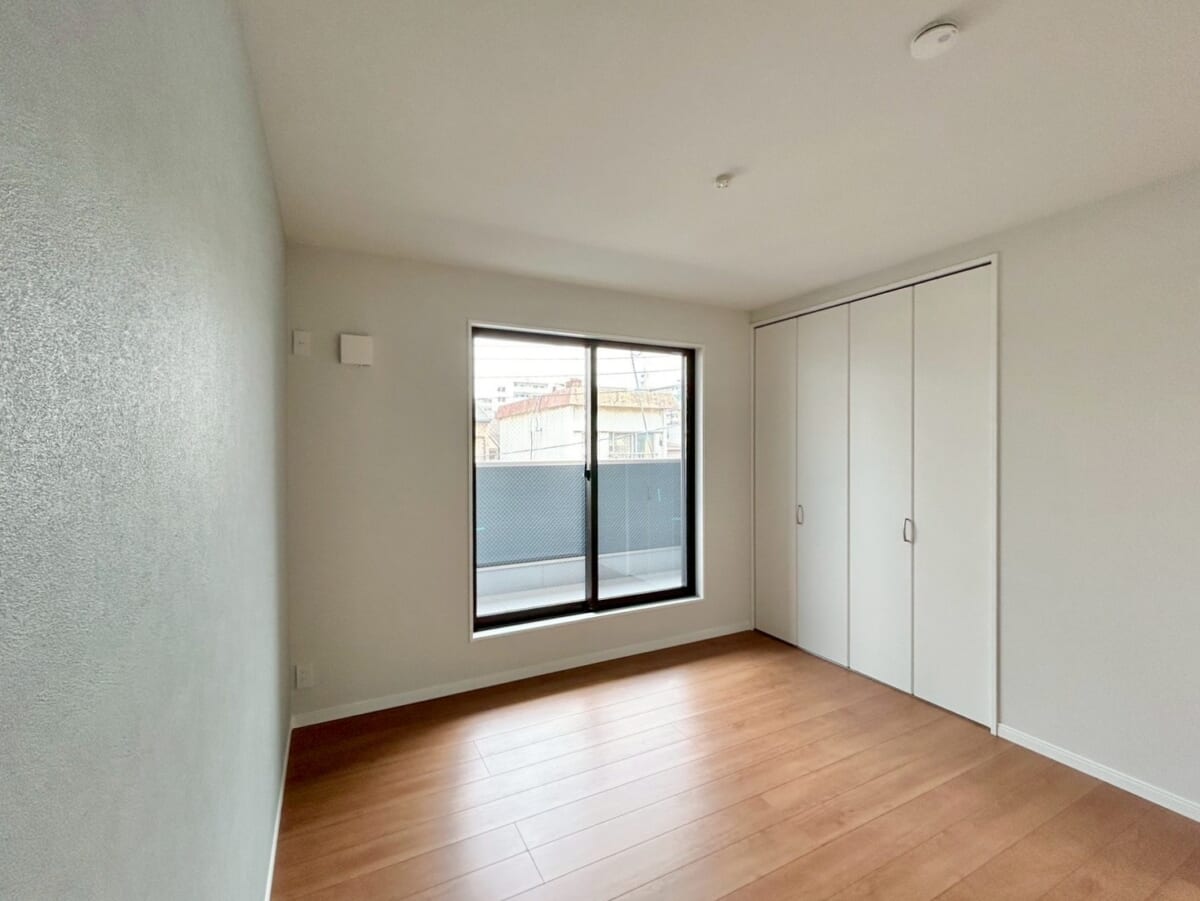 新築戸建 3階建
