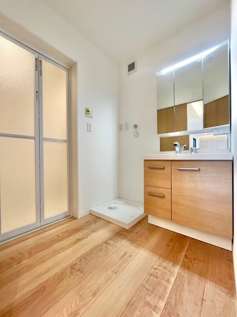 新築戸建 3階建