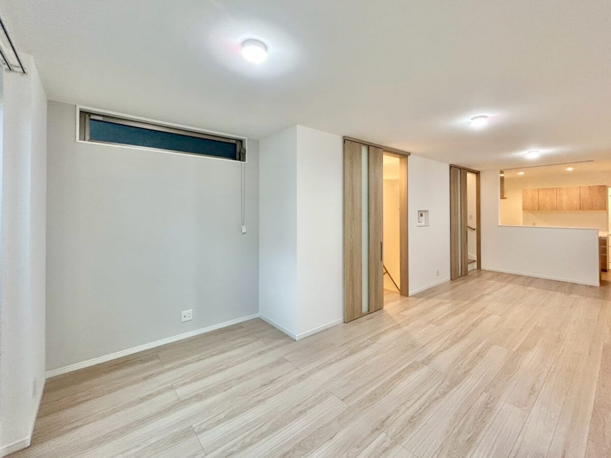 新築戸建 3階建