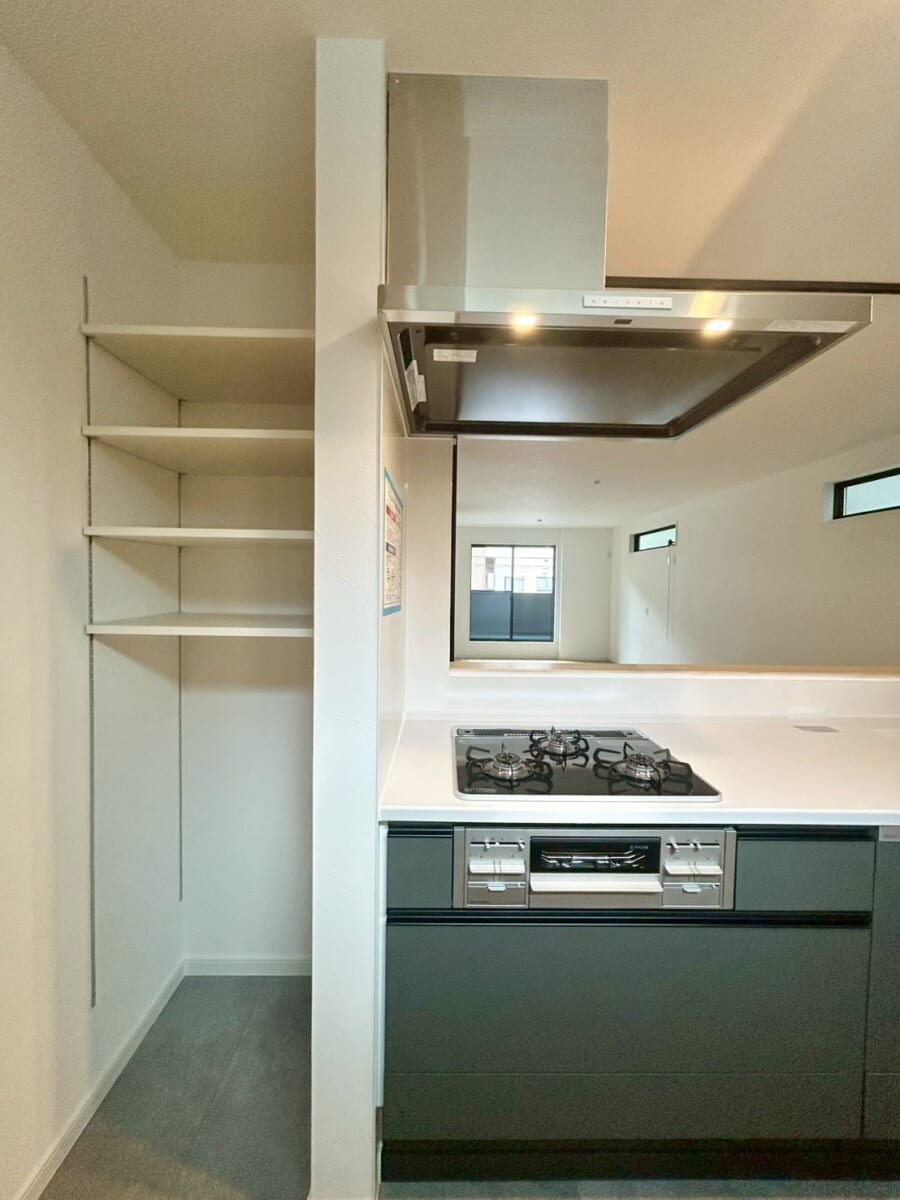 新築戸建 3階建