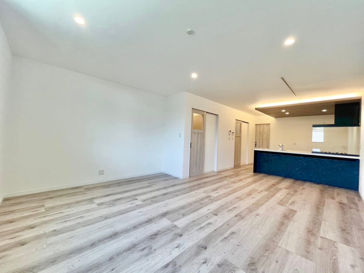 新築戸建 3階建