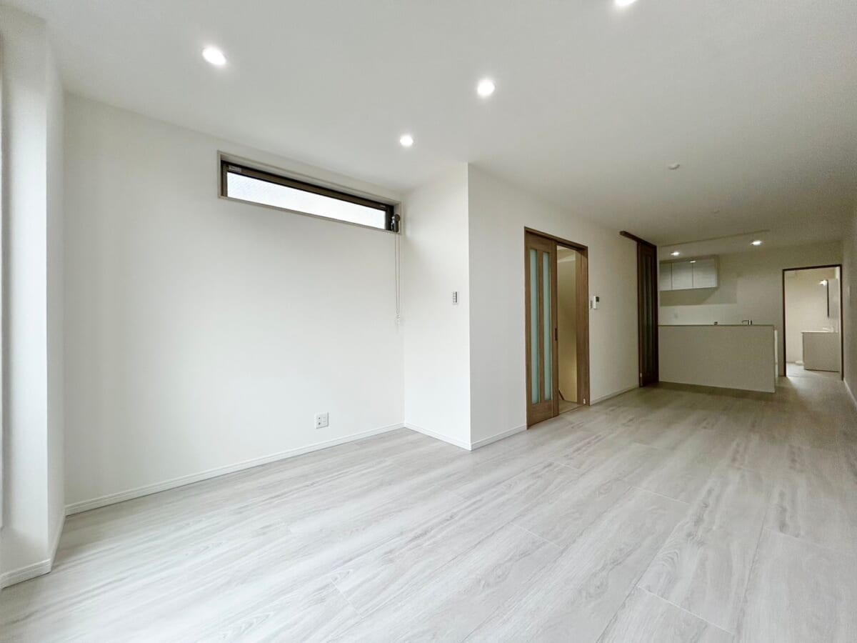 新築戸建 3階建