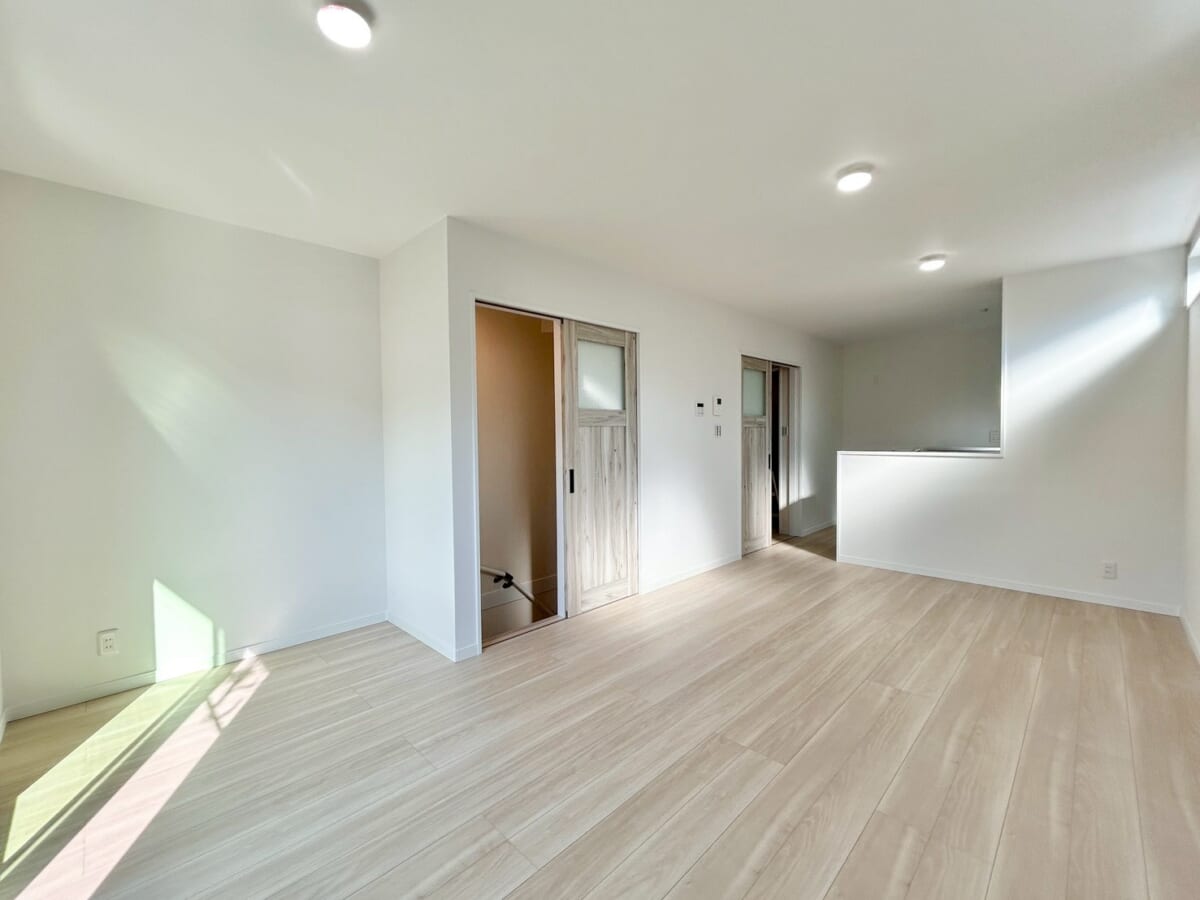 新築戸建 3階建