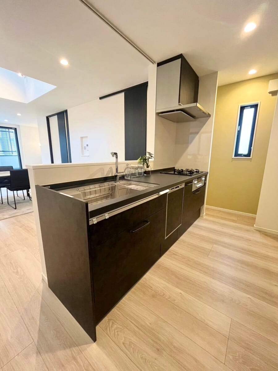 新築戸建 3階建